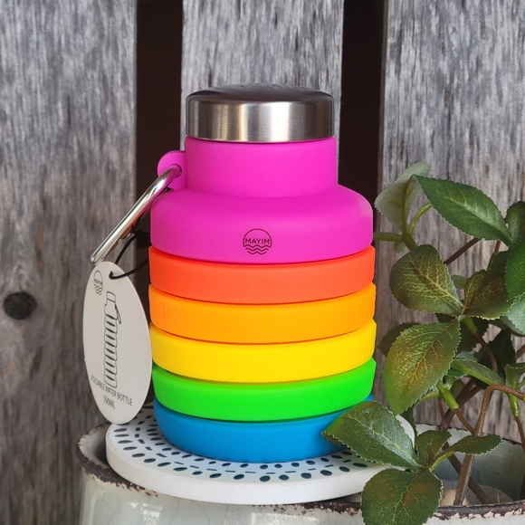 Free People Other - Free People Mayim Collapsible Carabiner 17oz water bottle NEON NWT